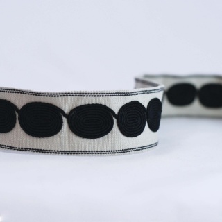 Osborne & Little Oval Braid Colour 01