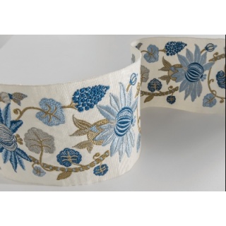 Nina Campbell Trianon Floral Braid Colour 03