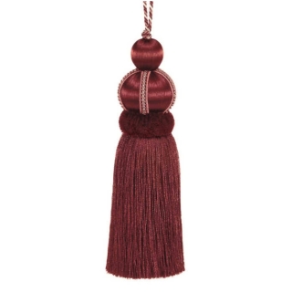 Antoinette Key Tassel Rouge
